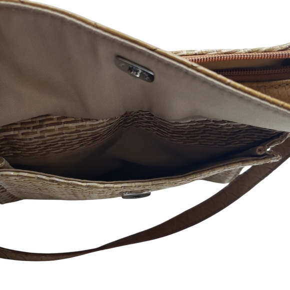 Liz Claiborne Tan Crossbody Bag with Structured Design and Gold Tone Hardware - Picture 6 of 12